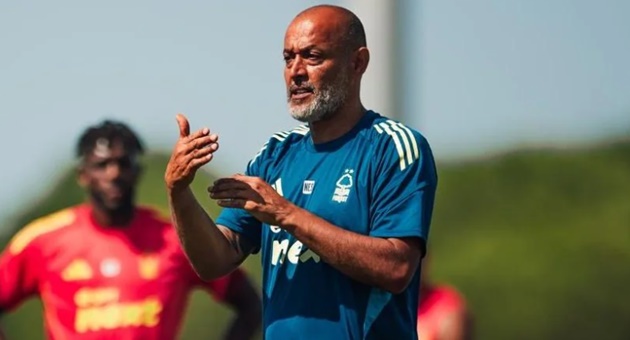 Nottingham Forest: Sự trở lại đầy tham vọng của gã khổng lồ ngủ quên
